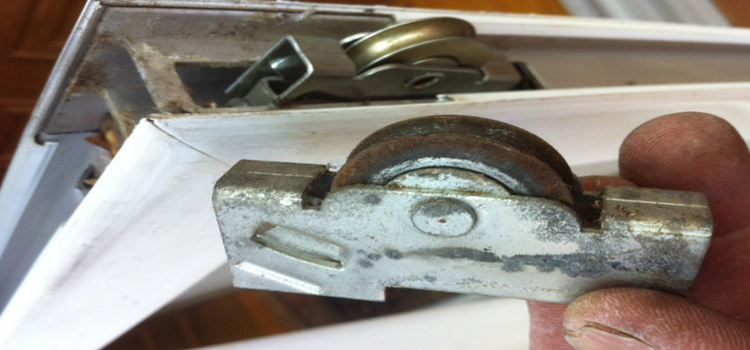 screen door roller repair in Eastvale